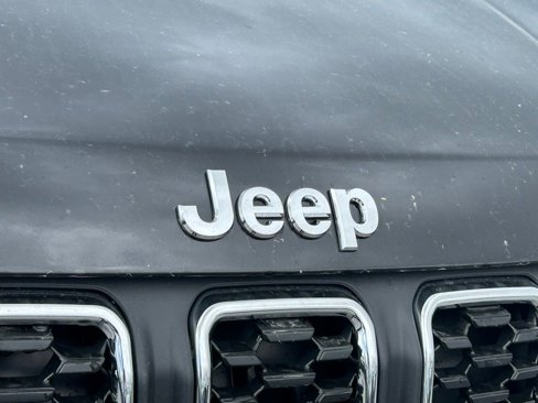 New 2025 Jeep Compass Latitude w/ Altitude Special Edition image 17