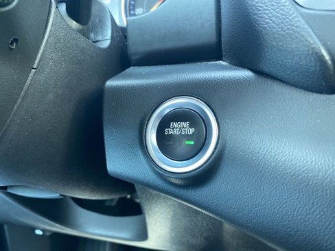 Certified 2022 GMC Terrain SLE w/ Driver Convenience Package image 19