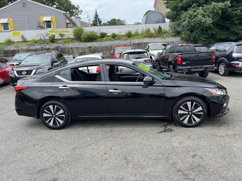 Used 2021 Nissan Altima 2.5 SV w/ SV Premium Package image 9
