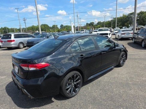Certified 2024 Toyota Corolla SE image 3