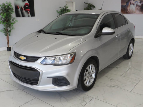 Used 2017 Chevrolet Sonic LT image 7