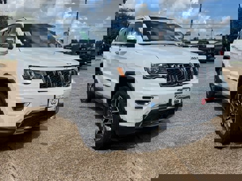 Used 2022 Jeep Grand Cherokee Limited image 6