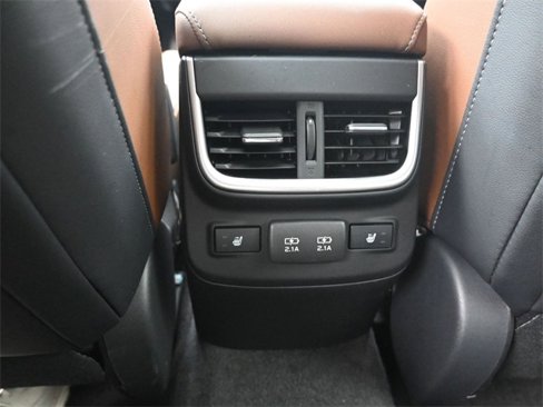 Used 2021 Subaru Outback Touring image 19