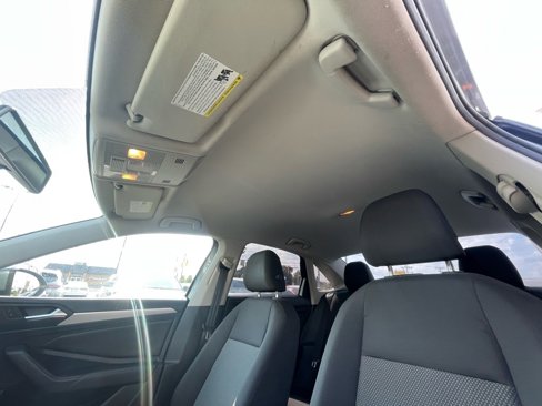 Used 2019 Volkswagen Jetta S image 21
