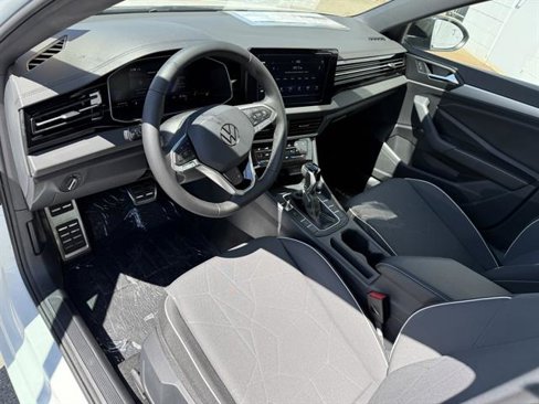New 2025 Volkswagen Jetta Sport image 2
