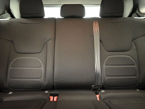 Used 2021 Jeep Renegade Latitude image 15