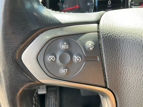 Used 2018 Chevrolet Suburban LT image 31