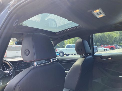 Used 2019 Volkswagen Jetta GLI Autobahn image 13