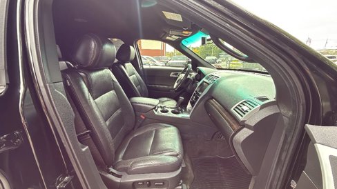 Used 2012 Ford Explorer Limited image 30