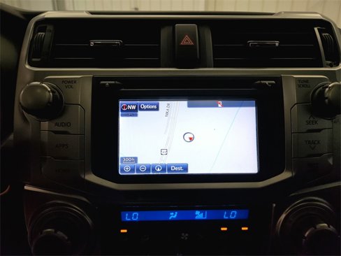 Used 2016 Toyota 4Runner Limited image 24