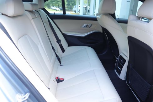 Used 2023 BMW 330e w/ Premium Package image 22