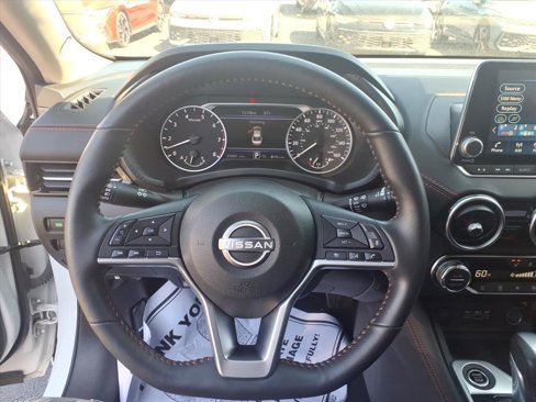 Used 2024 Nissan Sentra SR w/ SR Premium Package image 25