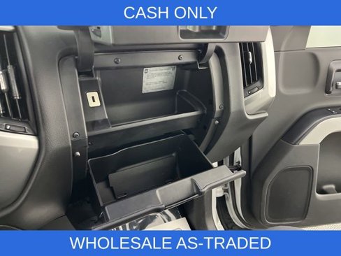 Used 2018 Chevrolet Silverado 1500 LT image 32