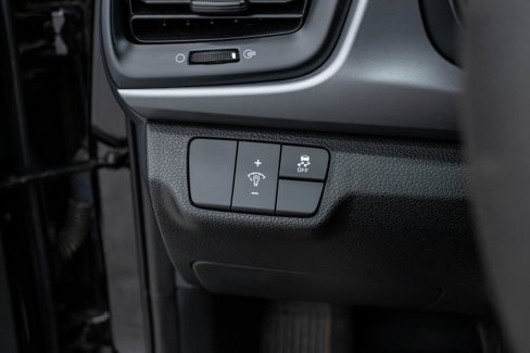 Used 2023 Kia Rio LX image 32