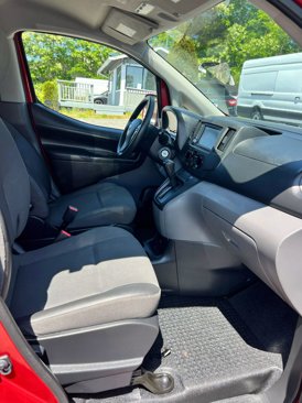 Used 2020 Nissan NV200 SV image 12