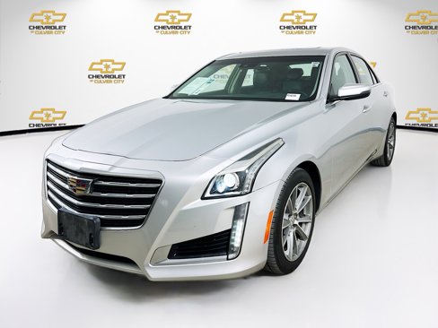 Used 2018 Cadillac CTS Luxury image 3