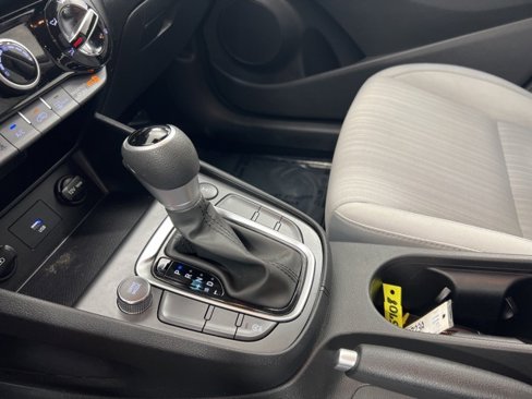 Used 2023 Hyundai Kona SEL w/ Cargo Package image 19