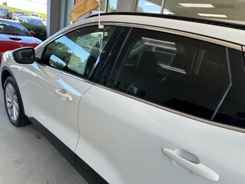 Certified 2021 Ford Escape Titanium w/ Titanium Elite Package image 12