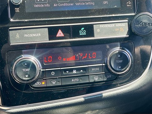 Used 2019 Mitsubishi Outlander GT image 15