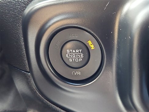 Used 2021 Jeep Wrangler Unlimited Sahara w/ Dual Top Group image 26