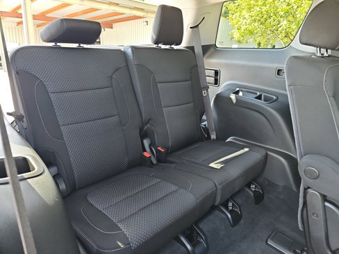 Used 2023 GMC Acadia SLE w/ Driver Convenience Package image 13