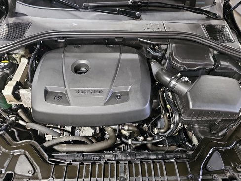Used 2018 Volvo S60 T5 Inscription image 31