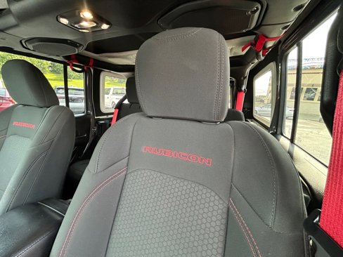 Used 2020 Jeep Wrangler Unlimited Rubicon w/ Quick Order Package 28Y Recon image 19