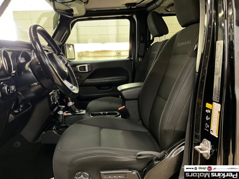 Used 2022 Jeep Wrangler Unlimited Sahara image 8