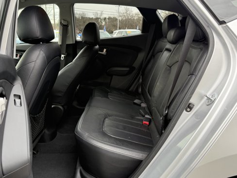 Used 2012 Hyundai Tucson Limited image 24