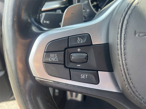 Used 2018 BMW 530i image 16