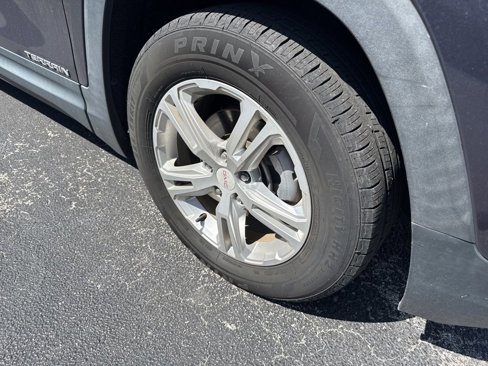Used 2019 GMC Terrain SLE image 4