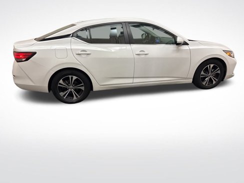 Used 2021 Nissan Sentra SV image 4