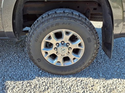 Used 2019 RAM 2500 Laramie image 38