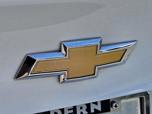 Used 2023 Chevrolet Malibu LT image 13