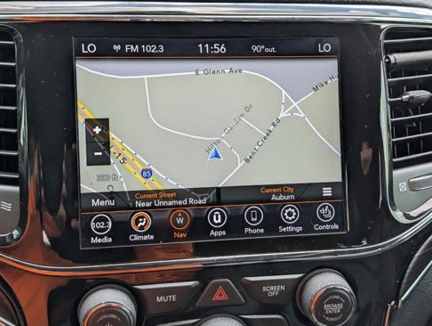 Used 2022 Jeep Grand Cherokee Limited image 25