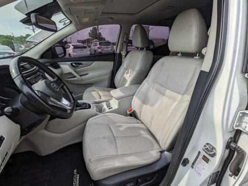 Used 2020 Nissan Rogue Sport SL w/ Premium Package image 10