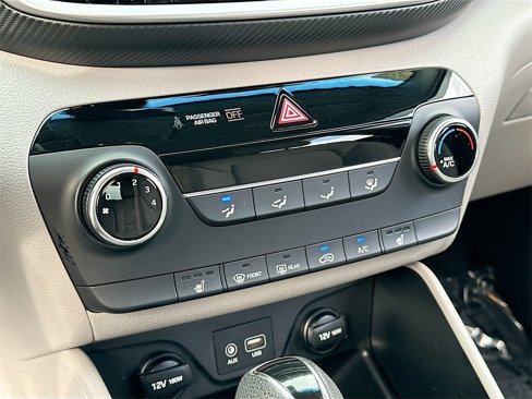 Used 2021 Hyundai Tucson Value image 15