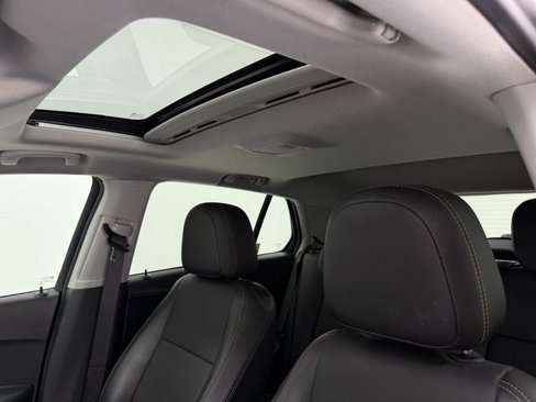 Used 2019 Chevrolet Trax Premier image 24