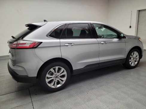 Used 2024 Ford Edge Titanium image 10