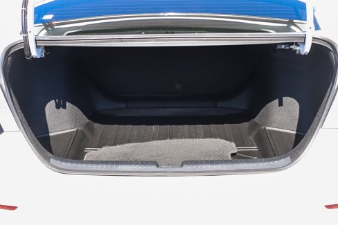 Certified 2025 Honda Accord LX image 26