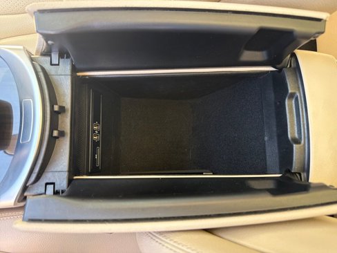 Used 2018 Mercedes-Benz GLC 300 4MATIC image 26