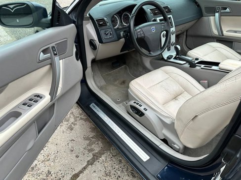 Used 2013 Volvo C70 T5 image 9