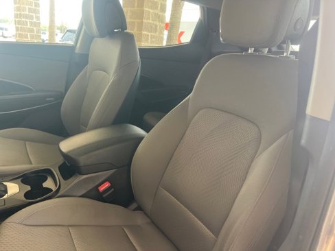 Used 2017 Hyundai Santa Fe Sport w/ 2.4L Value Package 06 image 15