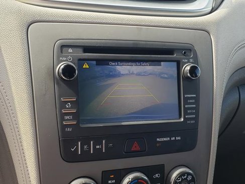 Used 2017 Chevrolet Traverse LS image 26
