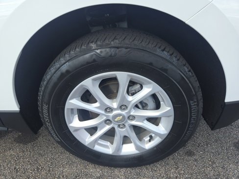 Used 2021 Chevrolet Equinox LT image 9