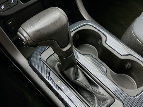 Used 2017 Chevrolet Colorado Z71 w/ LPO, Gearon Divider Package image 22