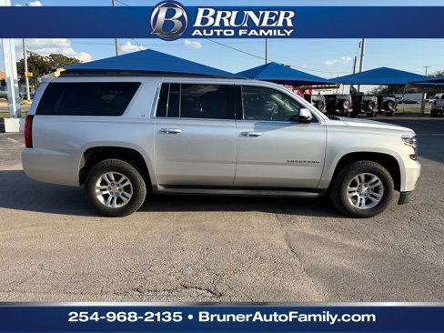 Used 2018 Chevrolet Suburban LT image 4