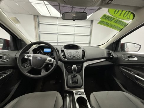 Used 2016 Ford Escape SE w/ SE Cold Weather Package image 2