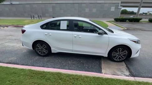 Used 2022 Kia Forte GT-Line image 29