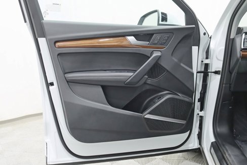 Used 2024 Audi Q5 Prestige image 36